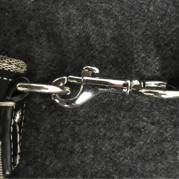 Vintage Coach Signature Logo Crossbody Messenger Bag - Picture 4 of 8